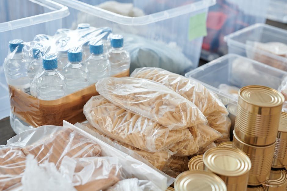 Lebensmittel mit Plastikinhalten identifizieren